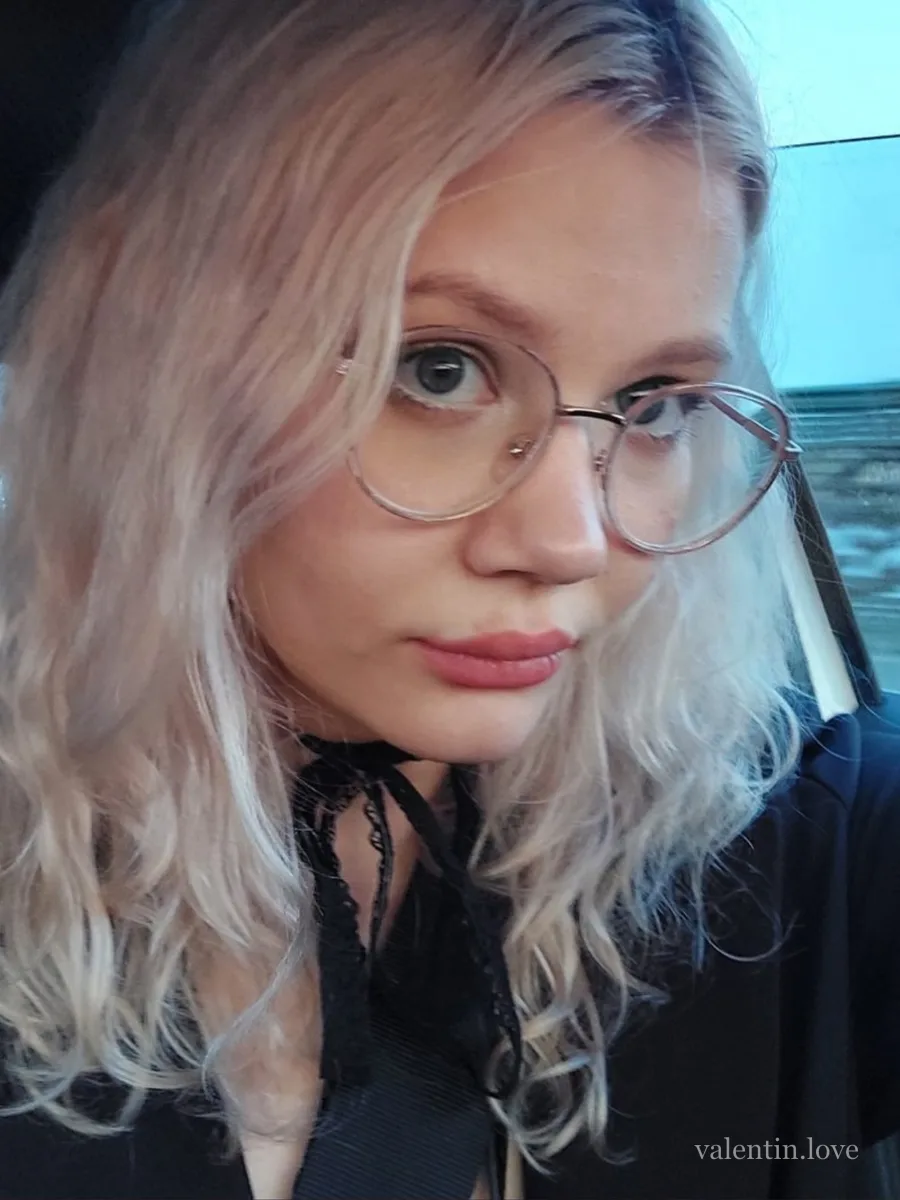 Alina, femme russe à Saint-Pétersbourg — photo 4