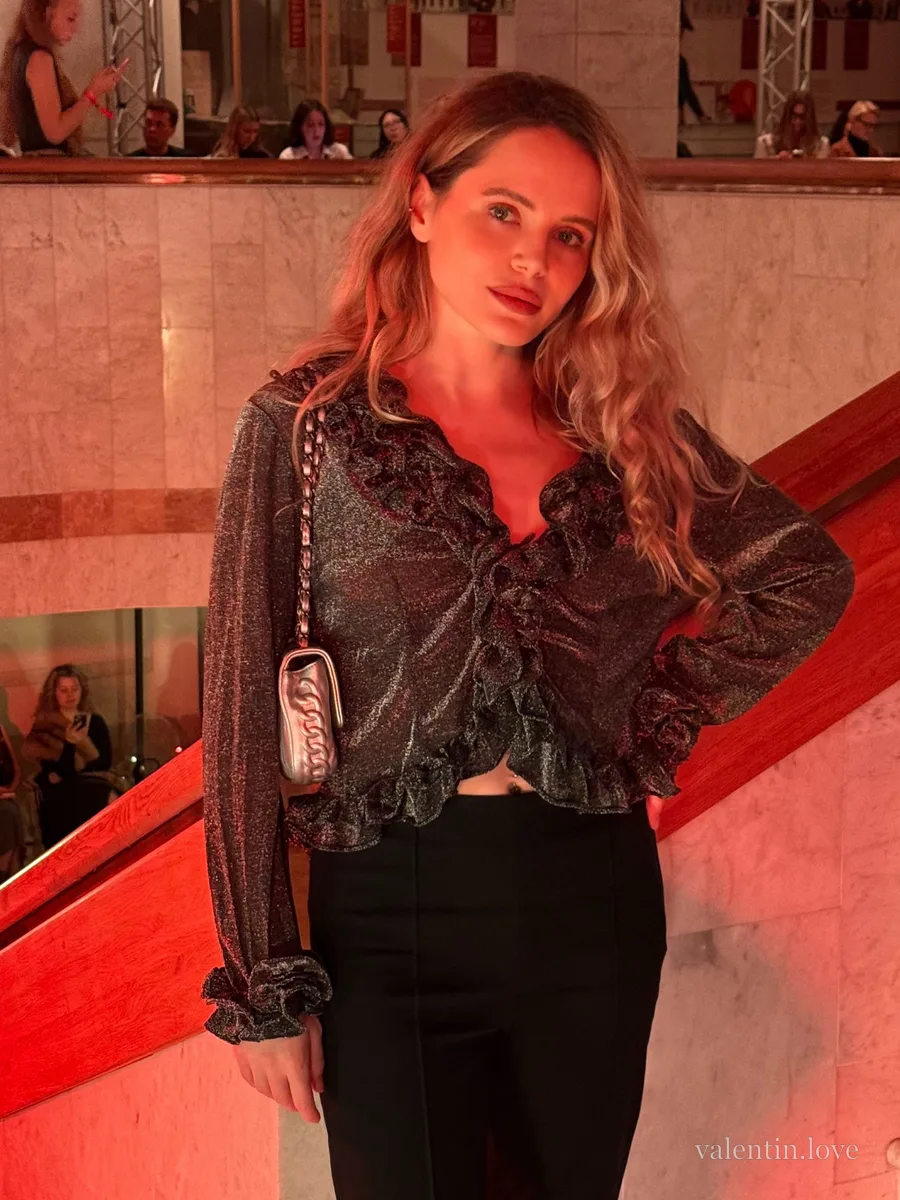 Viktoria, femme russe à Saint-Pétersbourg — photo 6