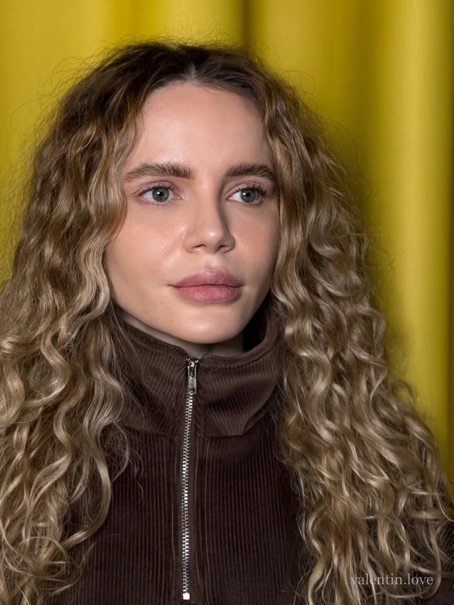 Viktoria, femme russe à Saint-Pétersbourg — photo 7