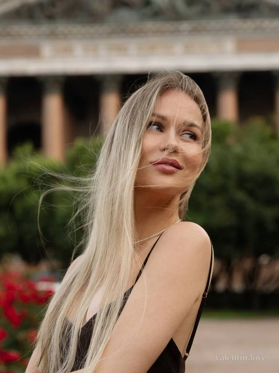 Daria, Russian woman in Saint Petersburg — photo 5