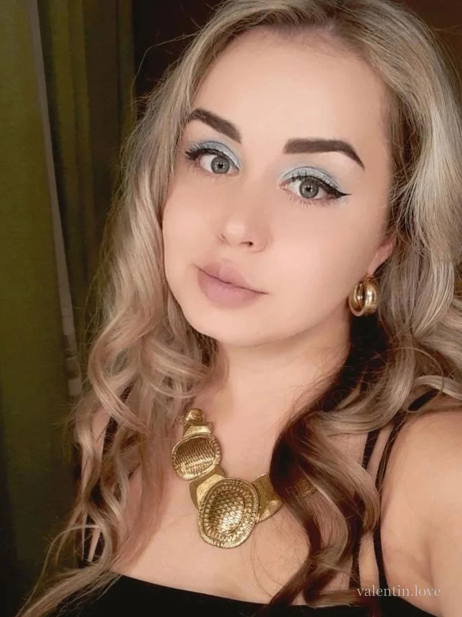 Elina, femme biélorusse de 27 ans à Minsk