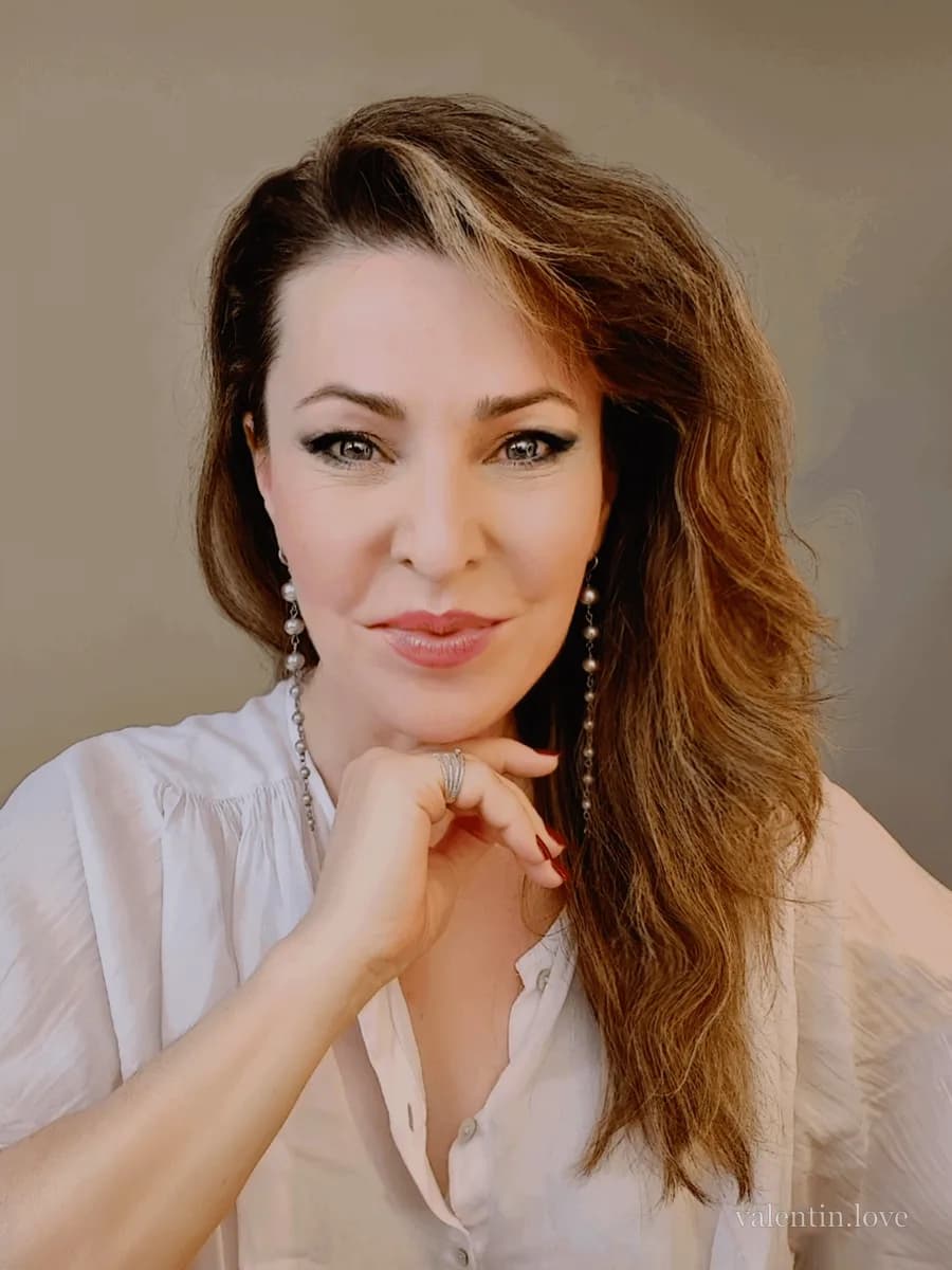 Julia, 55 ans — Consultante marketing, formatrice mode à Moscou — profil vérifié Valentin.love