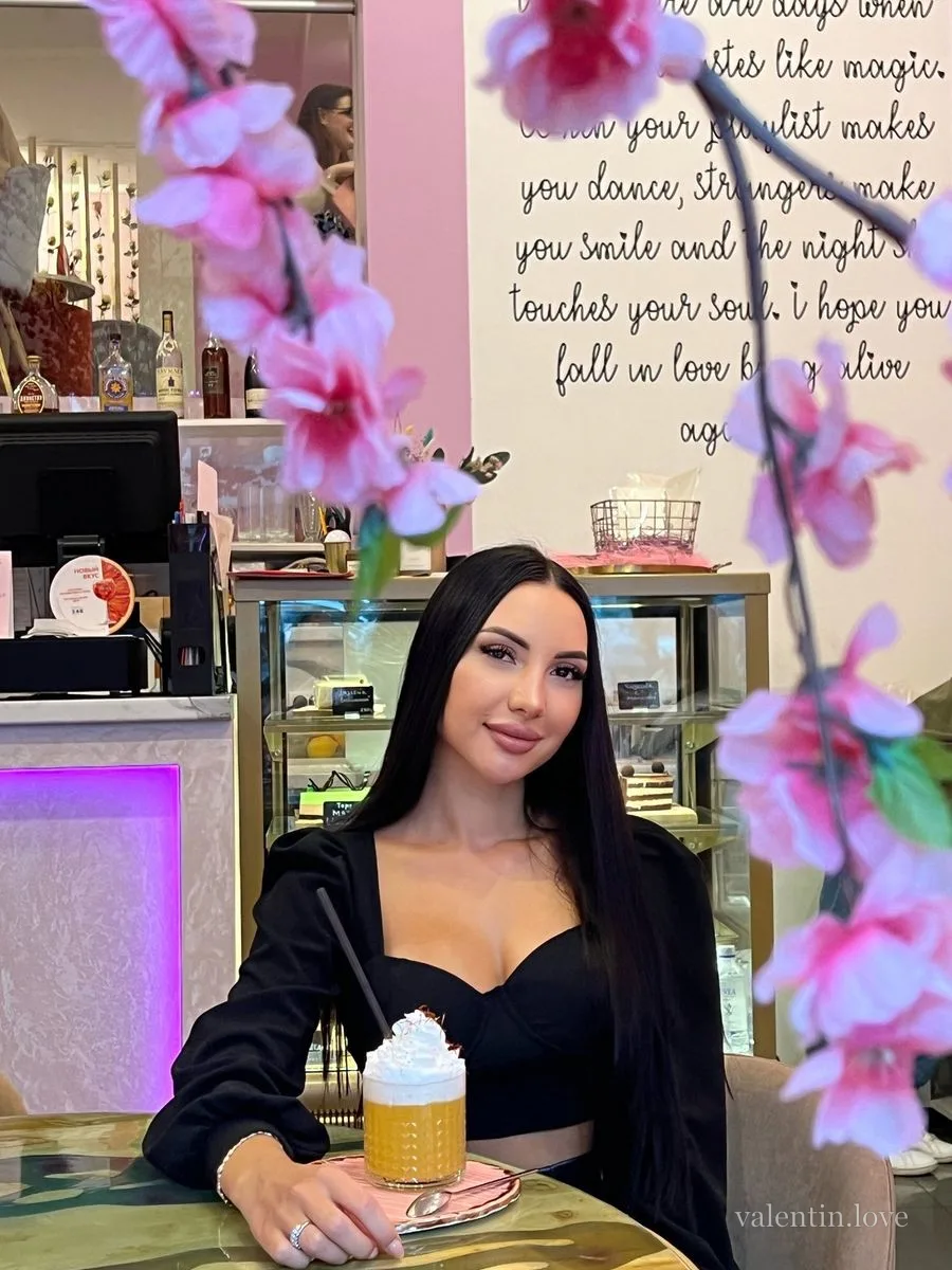 Ksenia, femme russe à Saint-Pétersbourg — photo 2