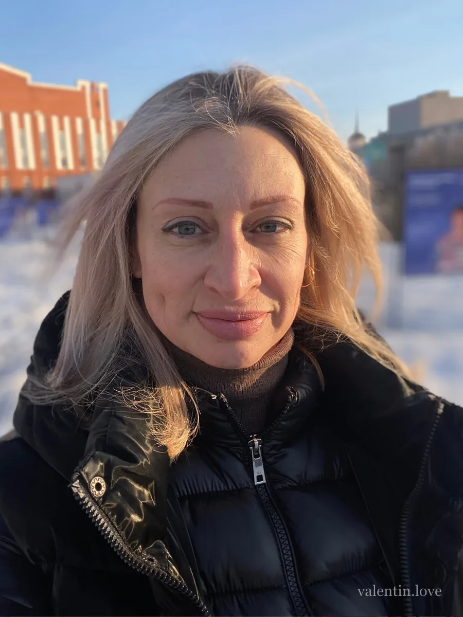 Oksana, femme russe de 51 ans à Tomsk