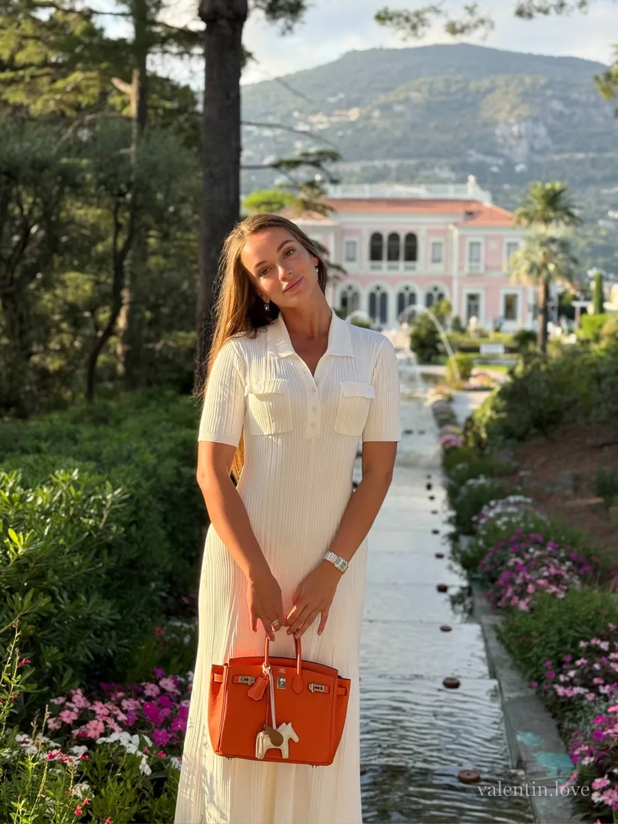 Viktoria, Russian woman in Gelendzhik — photo 5