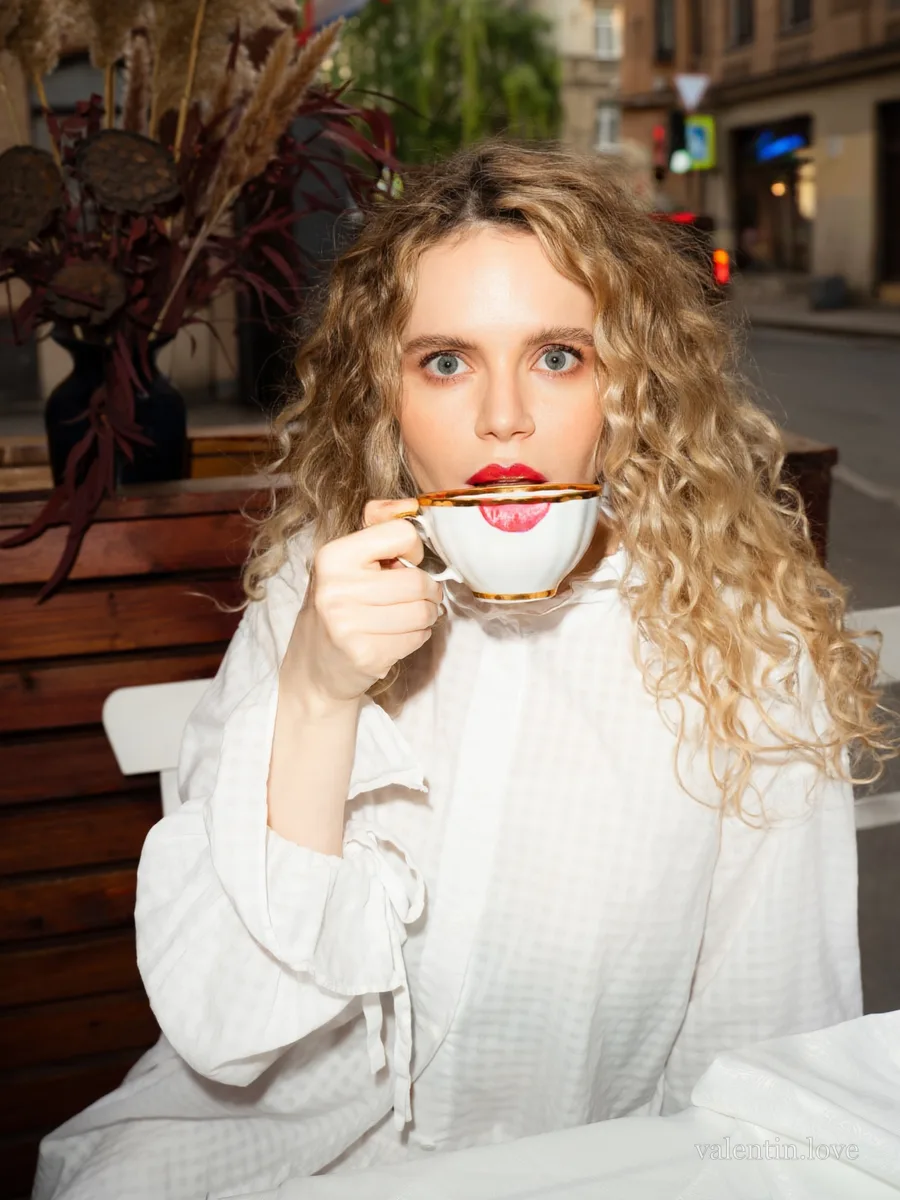 Viktoria, 38 ans — Blogueuse à Saint-Pétersbourg — profil vérifié Valentin.love